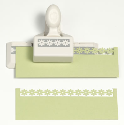 Martha Stewart - MSC Double Edge Punch - Daisy Chain Trim  (sold individually)
