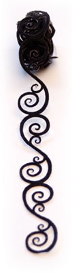 Queen & Co - 0.75" Felt Fusion Roll - Scrolls Black - 10x1yd lengths  (sold individually)