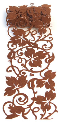 Queen & Co - 4.7" Felt Fusion Vine - Chocolate  (sold in 3's)