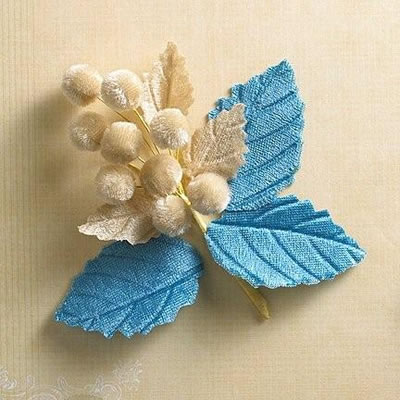 WonderFall - Berry Bouquet  (sold in 3's)