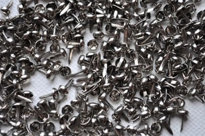 Aussie Scrap Source - 4mm Painted Brads - Silver  (pack of 500)