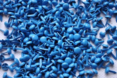 Aussie Scrap Source - 4mm Painted Brads - Wave  (pack of 500)