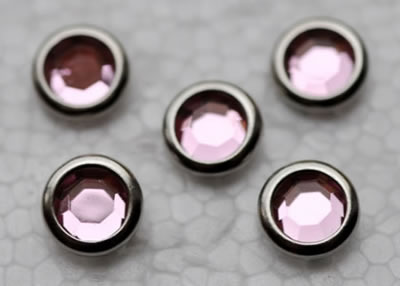 Aussie Scrap Source - 8mm Rhinestone Brads - Chantilly  (pack of 100)