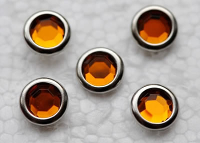 Aussie Scrap Source - 8mm Rhinestone Brads - Amber  (pack of 100)