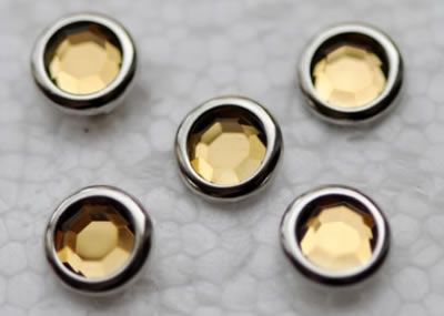 Aussie Scrap Source - 8mm Rhinestone Brads - Topaz  (pack of 100)