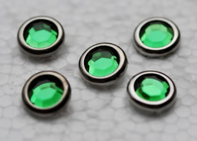 Aussie Scrap Source - 8mm Rhinestone Brads - Emerald  (pack of 100)