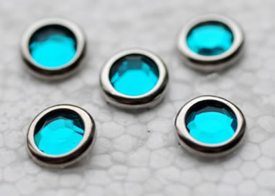 Aussie Scrap Source - 8mm Rhinestone Brads - Turquoise  (pack of 100)